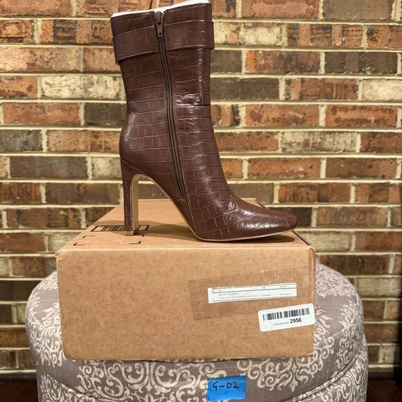 Journee Collection Womens Elanie Ankle Boots Leather Zipper Brown Size 6 - Picture 7 of 7